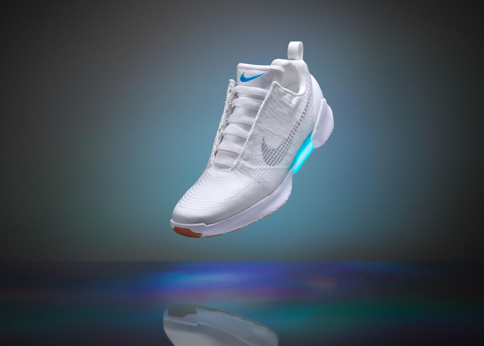 Nike HyperAdapt, zapatillas que se atan solas de Nike, las zapatillas