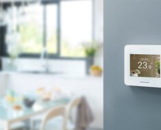 ¡Controla todo tu hogar! Schneider Electric presenta su Wiser Home Touch