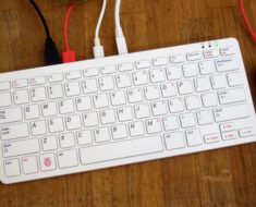¡Un ordenador completo dentro del teclado! Raspberry Pi 400