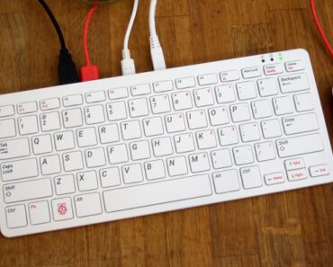 ¡Un ordenador completo dentro del teclado! Raspberry Pi 400